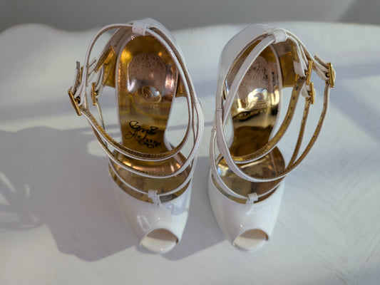 Carrie LaChance Autographed 6" White High Heels 3 COA LMBDW