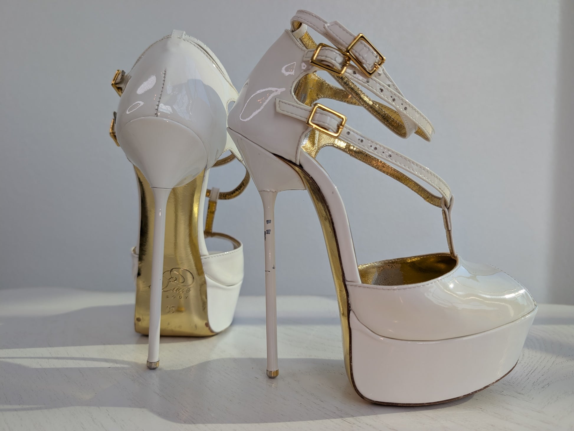 Carrie LaChance Autographed 6" White High Heels 1 COA LMBDW